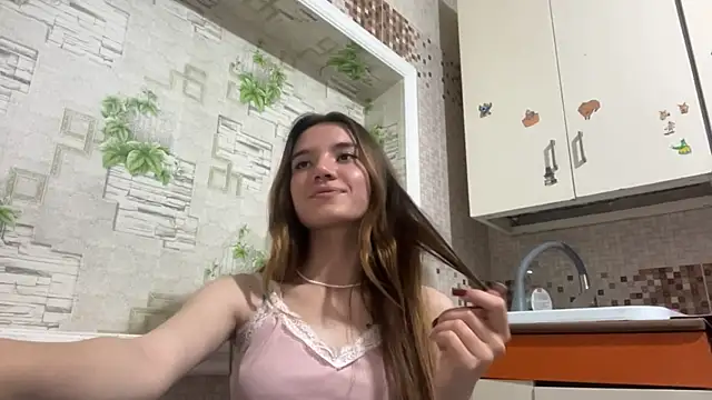 Lili Kilian online show from April 2026 03:26:01 PM