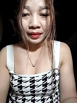 Yiyi102300 online show from March 2026 01:23:02 PM