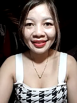 Yiyi102300 online show from April 2026 09:10:01 AM