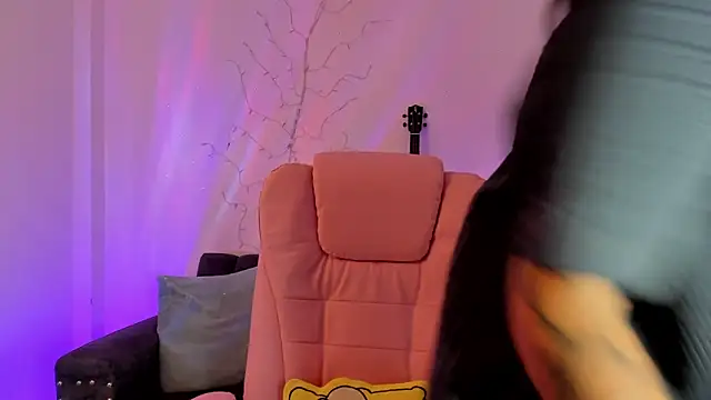 owenfoxx online show from April 2026 02:04:02 AM