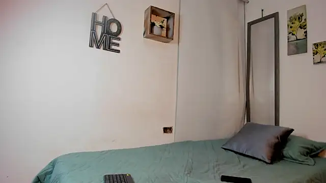 jaccob wesly online show from April 2026 01:16:01 PM