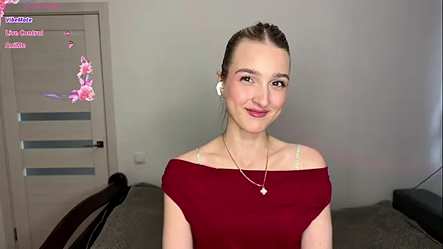 SweetiLun online show from April 2026 11:48:01 AM