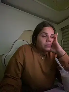 naughty stefa online show from May 2026 10:04:02 PM