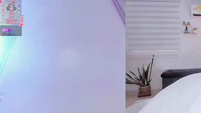 Bella Donne  online show from April 2026 04:56:01 PM