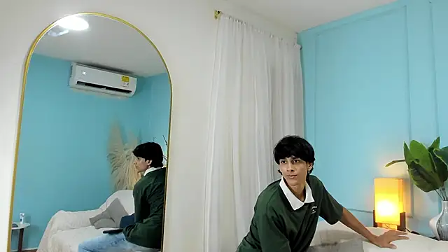 Cheys Mast online show from March 2026 06:25:02 PM