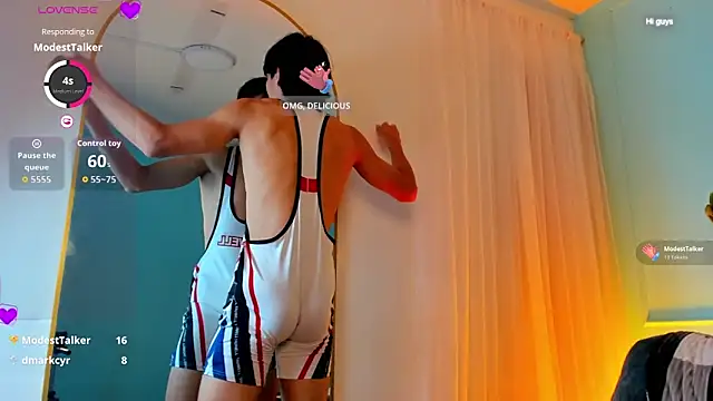 Cheys Mast online show from April 2026 07:58:02 PM