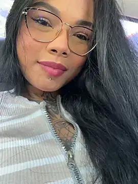 madyson fox online show from May 2026 01:30:02 PM