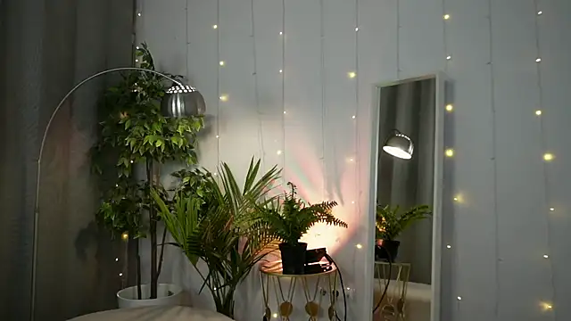 MsKionny online show from April 2026 09:59:01 PM