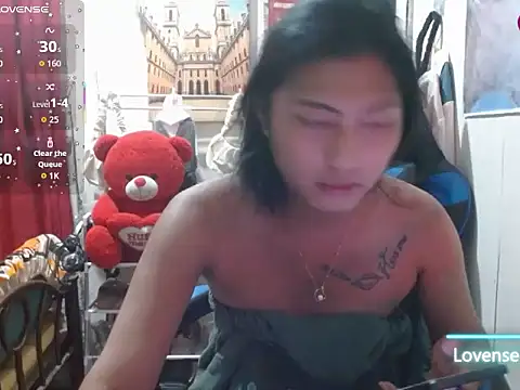 Steffiy online show from April 2026 12:14:01 PM