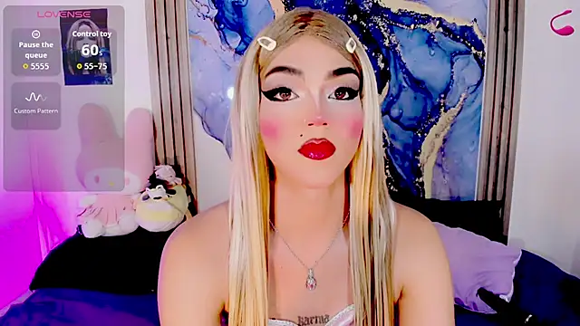 blonde queen- online show from July 2026 03:31:02 AM