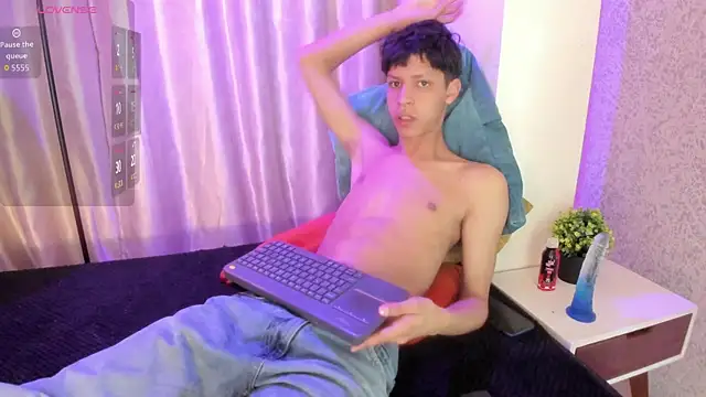 Ethan qop online show from April 2026 11:27:01 AM