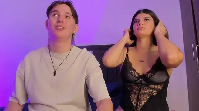 Mariana and Ronny online show from April 2026 09:15:02 PM