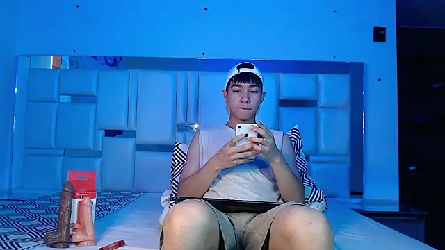 Sam  kat online show from March 2026 10:25:01 PM