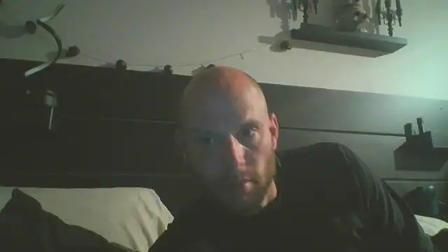 CaptCraker online show from April 2026 04:10:02 AM