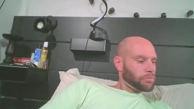 CaptCraker online show from April 2026 09:09:01 AM