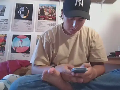 Snapshot of amartinezszz chatting on May 2026 12:15:02 AM amartinezszz online show from May 2026 12:15:02 AM