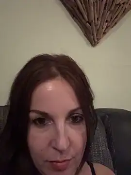 petitehotwife4u online show from April 2026 08:53:02 PM