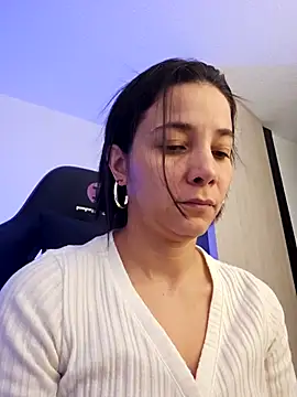 miaeyex online show from April 2026 11:46:02 AM