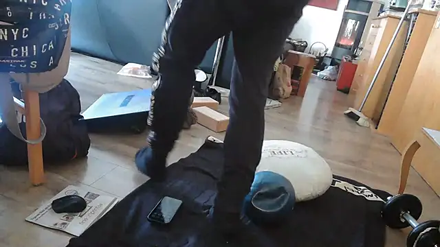 Thomate24 online show from March 2026 01:05:01 PM