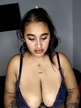 Mia skyy18 online show from April 2026 01:05:02 AM