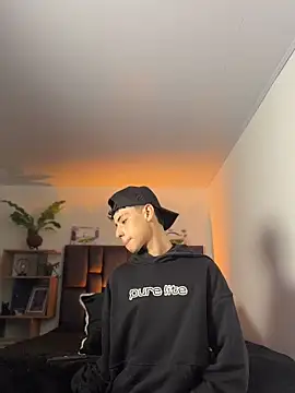 SebastianReed  online show from April 2026 03:58:01 AM