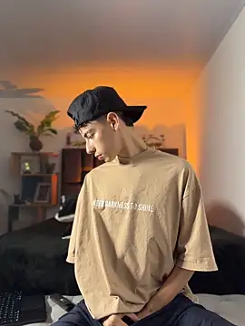 SebastianReed  online show from April 2026 04:46:01 AM