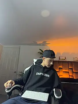 SebastianReed  online show from April 2026 03:53:01 AM