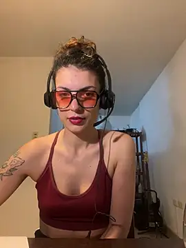 conejita000 online show from March 2026 02:01:02 AM