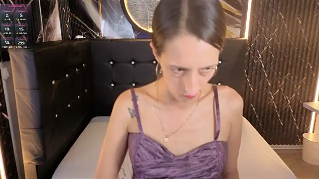 Karolynrousse  online show from March 2026 05:40:02 PM