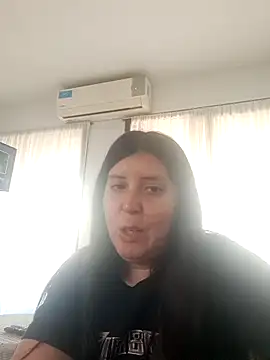 Snapshot of melucita chatting on March 2026 09:14:01 PM melucita online show from March 2026 09:14:01 PM