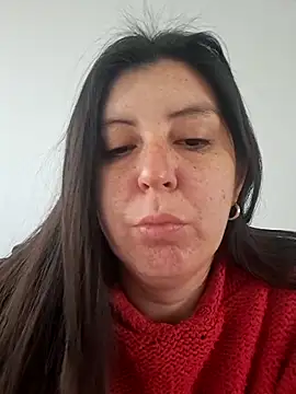 Snapshot of melucita chatting on May 2026 02:11:01 PM melucita online show from May 2026 02:11:01 PM