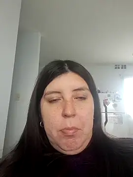 Snapshot of melucita chatting on May 2026 05:45:02 PM melucita online show from May 2026 05:45:02 PM