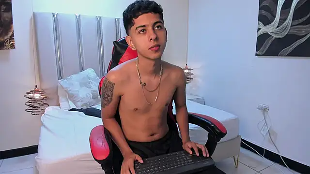 NohaDrake online show from April 2026 09:29:02 PM