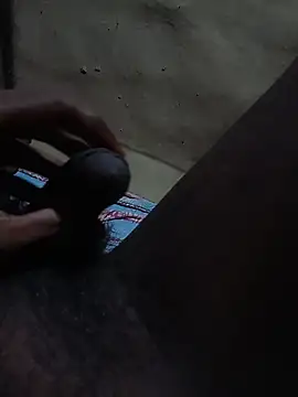 kingcouple89 online show from April 2026 04:45:01 PM