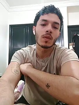 Thewildaliii0 online show from April 2026 01:26:01 PM