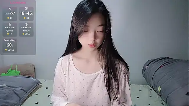 oblakitty  online show from April 2026 12:16:01 AM