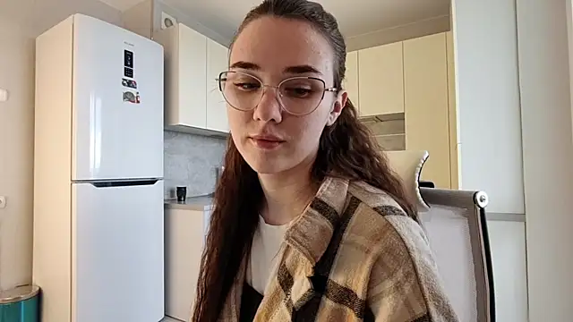 LaritaTocchio online show from April 2026 12:38:01 PM