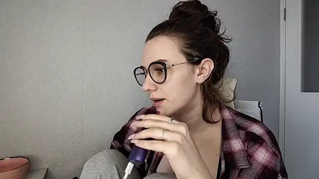 LaritaTocchio online show from April 2026 07:11:01 AM