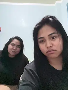 slut emerald22 online show from April 2026 07:20:01 AM