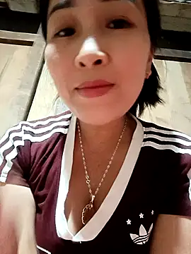 Cherry XyX online show from March 2026 01:17:01 PM