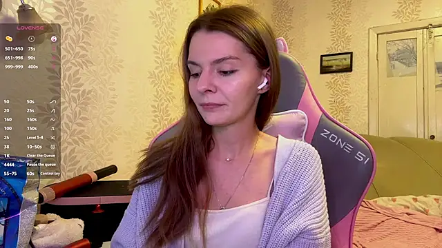 AnnWaddie online show from March 2026 10:02:02 PM