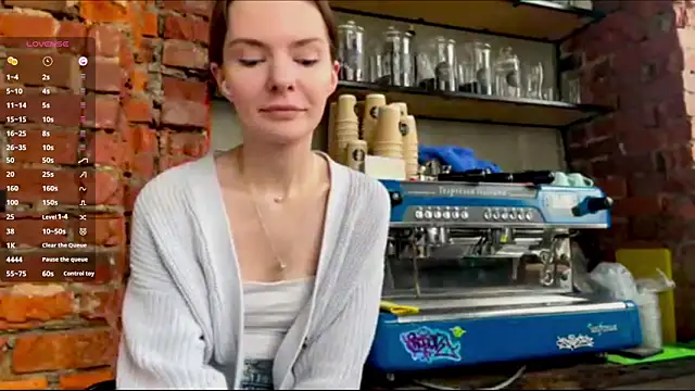 AnnWaddie online show from March 2026 11:38:01 AM