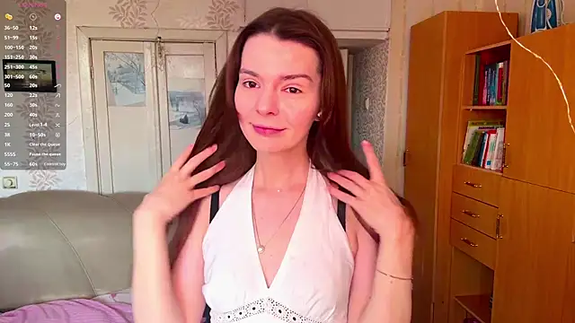 AnnWaddie online show from April 2026 06:58:02 AM