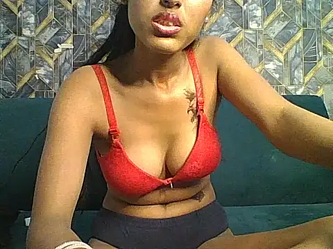 Pari lovers online show from March 2026 02:33:02 PM