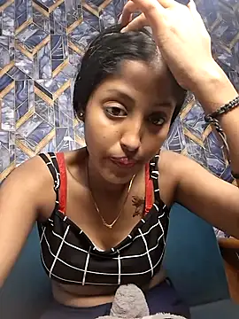 Pari lovers online show from March 2026 02:43:01 PM