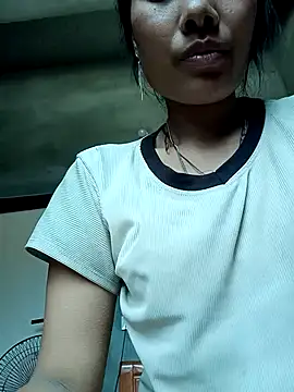 Leiley 98 online show from April 2026 04:10:02 AM