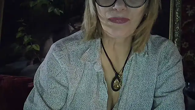 Lia Rayss online show from March 2026 07:25:01 PM