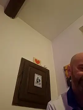 Titytwister30 online show from April 2026 12:48:01 AM