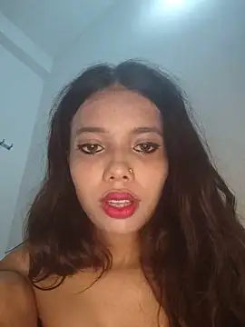 Snapshot of Candyy_crushh chatting on June 2026 08:21:01 PM Candyy crushh online show from June 2026 08:21:01 PM