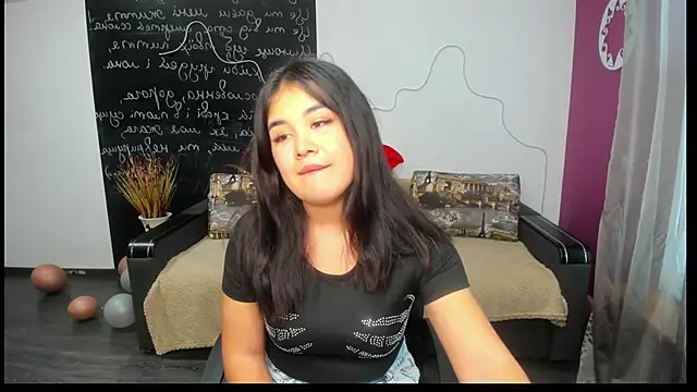 AlicaMayer online show from April 2026 11:28:01 AM